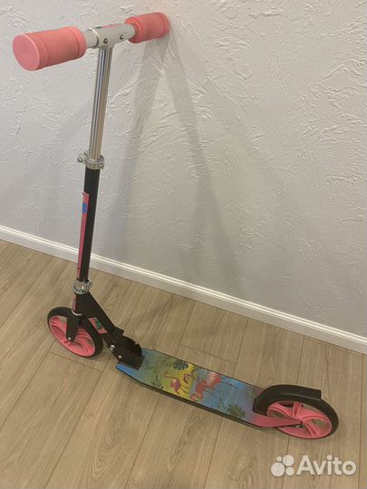 Самокат детский двухколесный для девочки