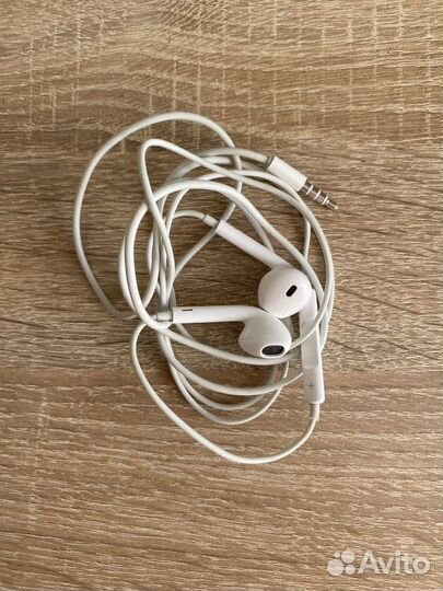 Наушники Apple EarPods (mini jack 3.5 mm)