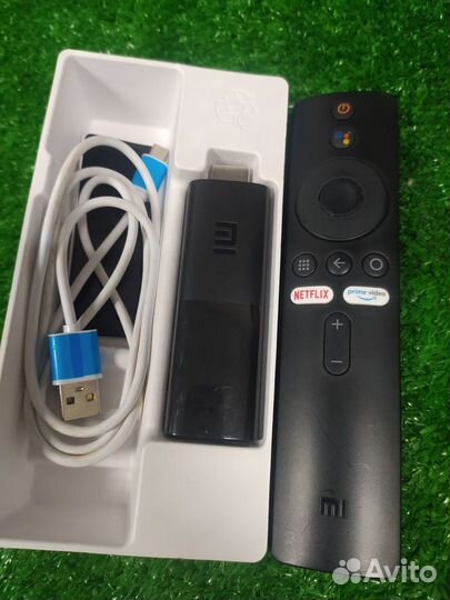 Тв-приставка Xiaomi Mi TV Stick