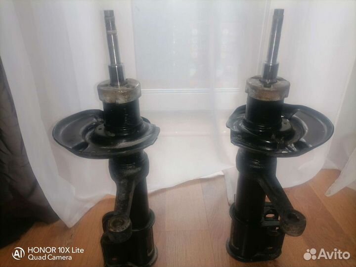 Передние стойки LADA kalina