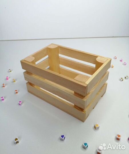 Деревянный ящик декоративный