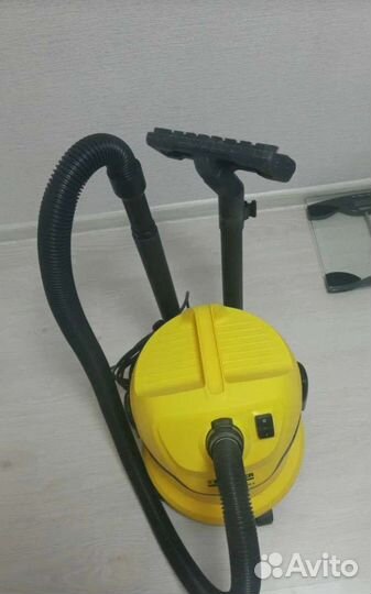Пылесос Karcher WD 2