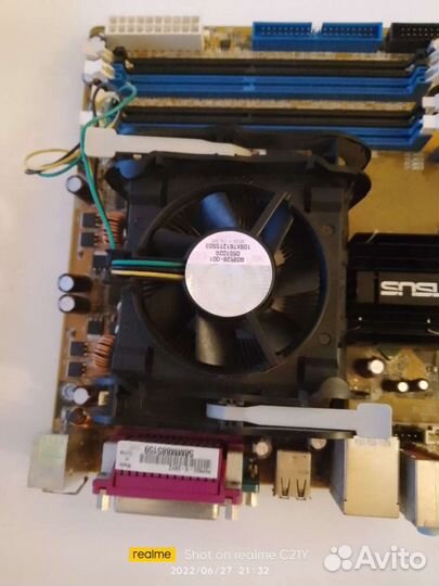 Материнская плата Asus