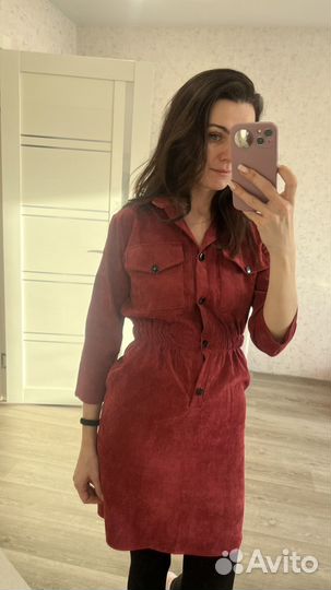Платье велюровое 42-44р