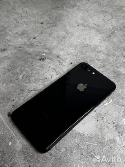 iPhone 8 Plus, 64 ГБ