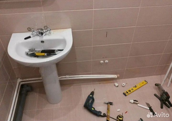 Услуги Сантехника. Сантехник. Мастер на выезд