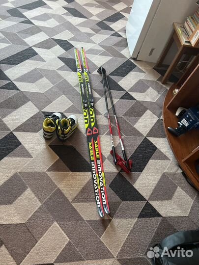 Беговые лыжи