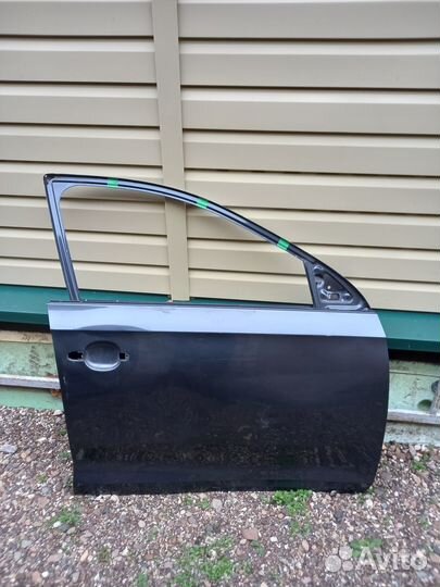 Двери skoda rapid