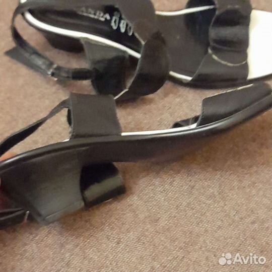 Босоножки натуральная кожа38 р-р