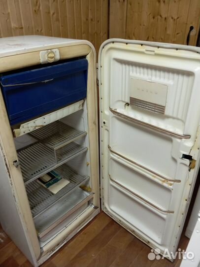 Холодильник ЗИЛ москва, + доставка