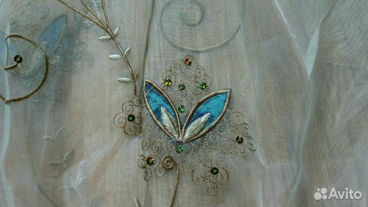 Готовый новый комплект на окно