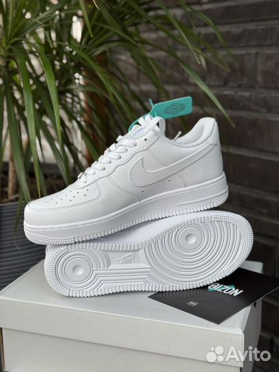 Nike Air Force 1 белые оригинал пойзон