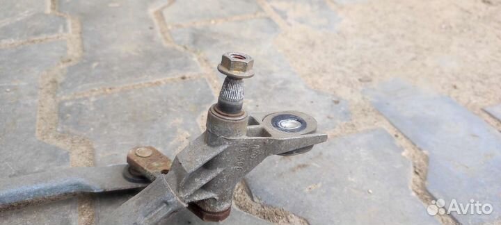 Трапеция дворников Пассат Б5, Б5+