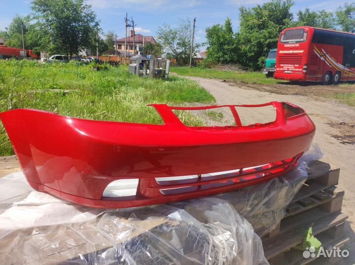 Chevrolet Lacetti бампер передний красный в цвет