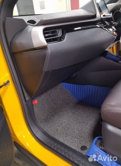 Автомобильные коврики на Honda Element