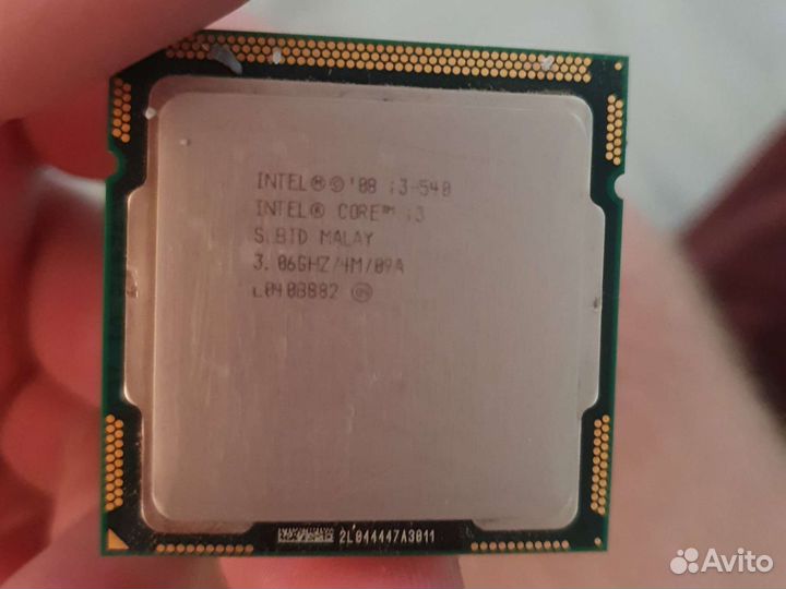 Материнская плата с процессором и памятью