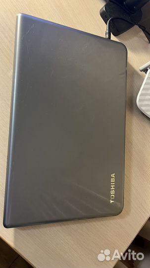 Ноутбук Toshiba