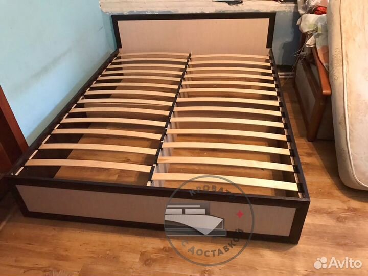 Кровать двуспальная