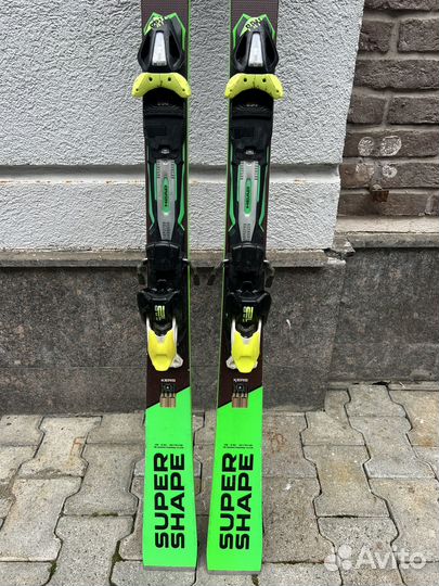 Горные лыжи Head Super Shape