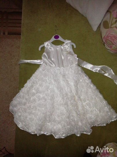 Новое белое платье р. 110-116 Ostin kids
