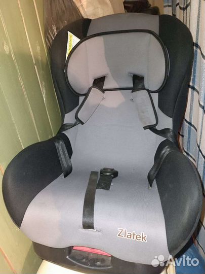 Автокресло zlatek
