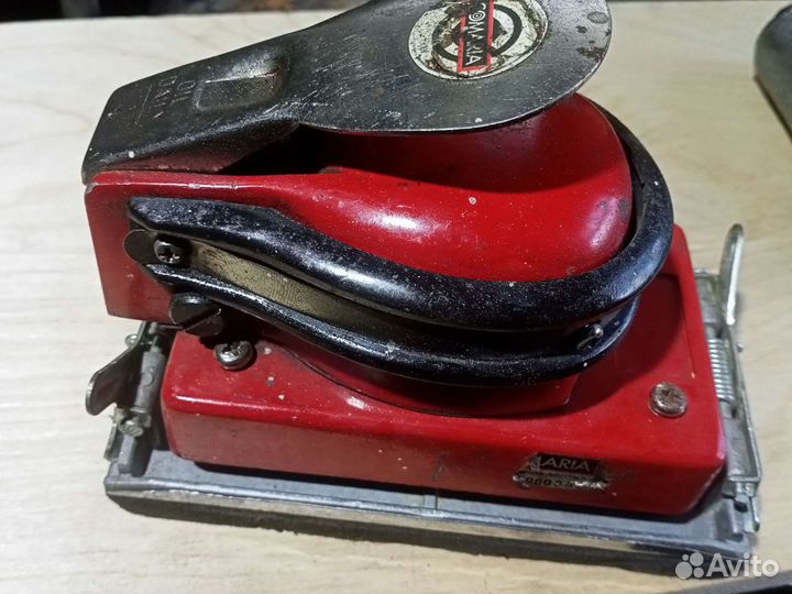 Пневматическая шлифмашинка