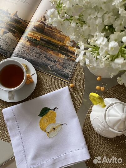 Салфетки с вышивкой