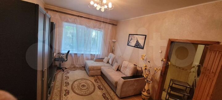 2-к. квартира, 50 м², 1/3 эт.
