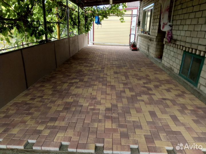 Укладка тротуарной плитки