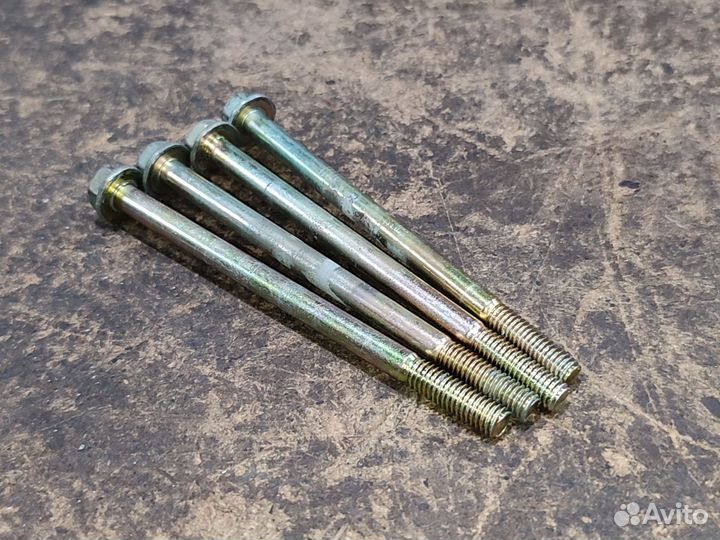 Шпильки цилиндра Honda Dio/Tact/Giorno 4шт/100мм