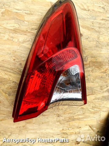 Задний левый фонарь в крыло Toyota C-HR