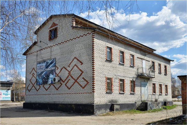 Здание, 583.5 м²