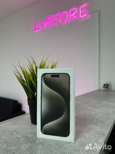 iPhone 15 Pro Max, 256 ГБ