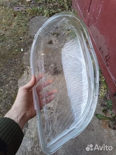 Стекло фары Niva Chevrolet левое