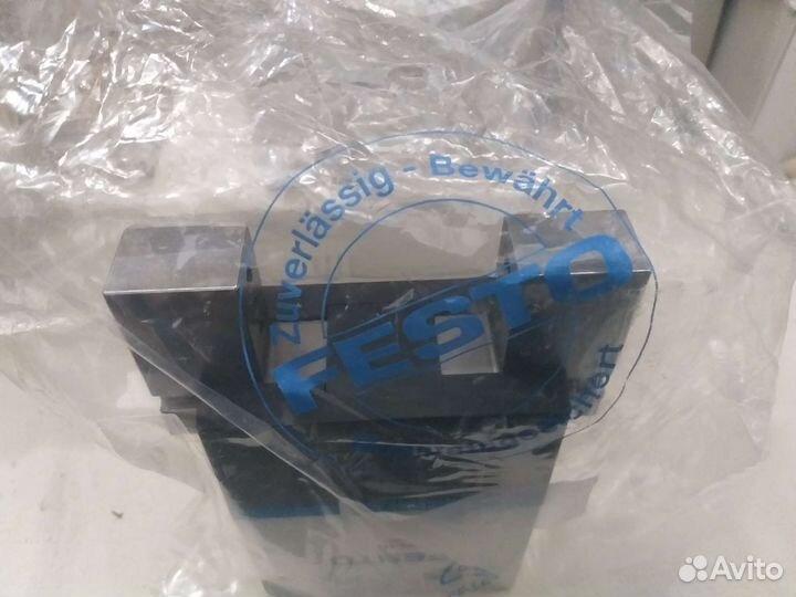 Пневмозахват festo dhps 35-A-N /camozzi CGL-32-160