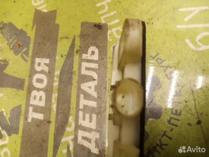 Кнопка открывания багажника Mercedes-Benz W203