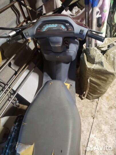 Скутер хонда