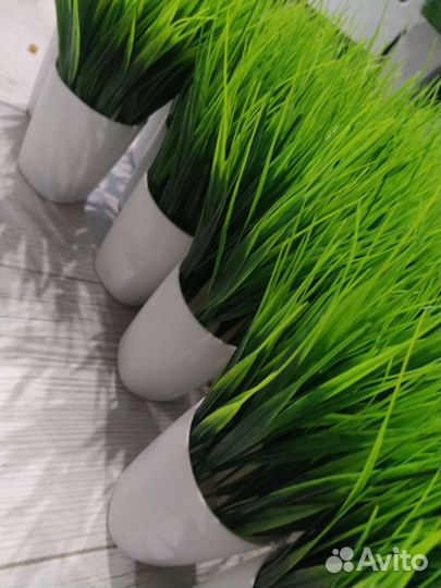 Искусственная трава в кашпо