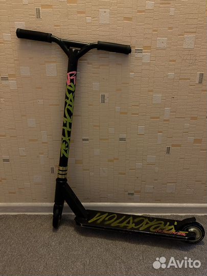 Трюковой самокат