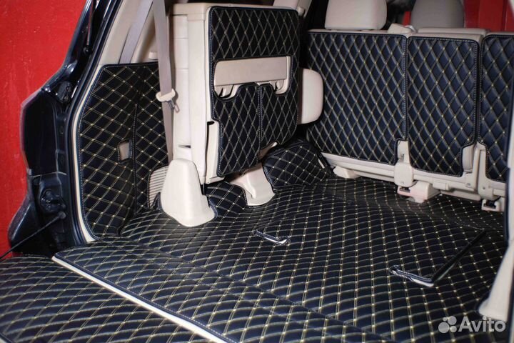 3Д коврики в багажник LX570 2008 7