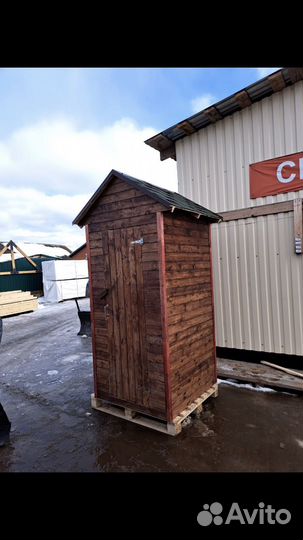 Дачный туалет деревянный