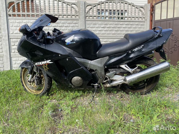 Honda cbr 1100xx