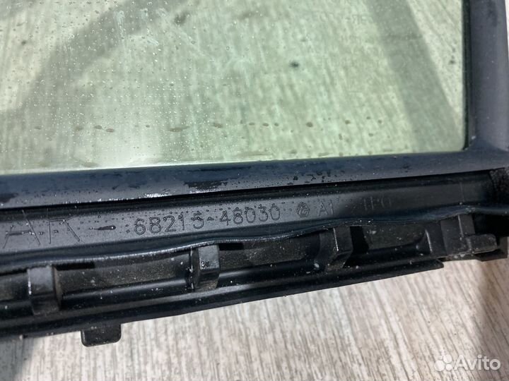 Форточка передняя правая Lexus Rx450H