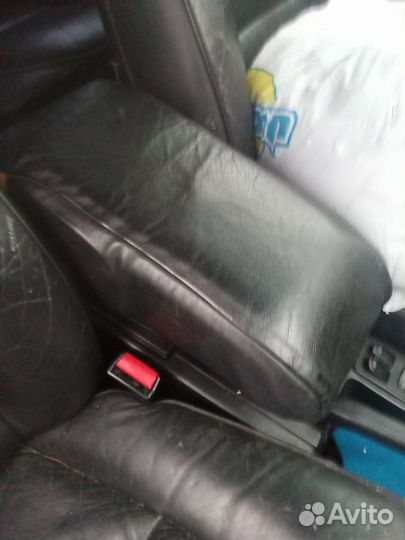 Запчасти на сааб 9000