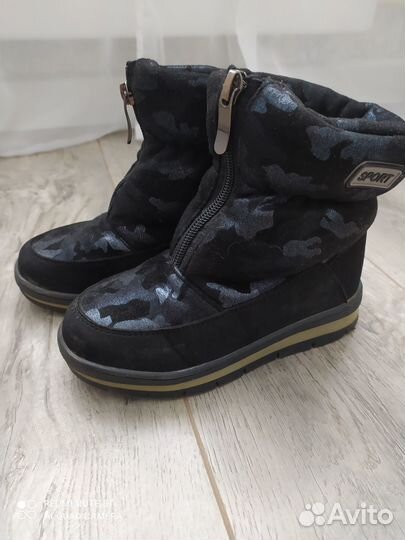 Продам зимние сапожки на девочку