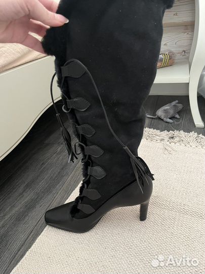 Сапоги Manolo Blahnik