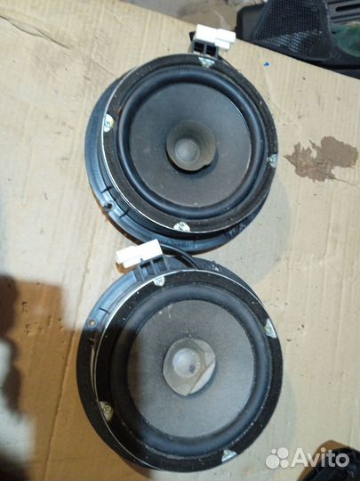 Динамик штатный Hyundai Sonata 5 (NF)