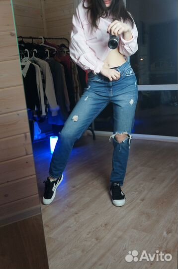 Джинсы женские рваные
