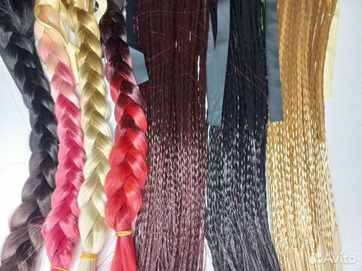 Волосы на заколках реалистичные