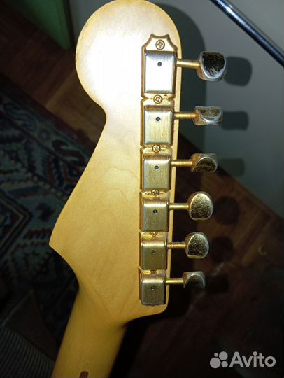 Электро гитара Fender Stratocaster (Япония)